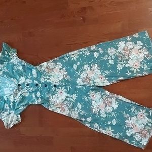 Floral Jumpsuit perfect for Spring/Summer
